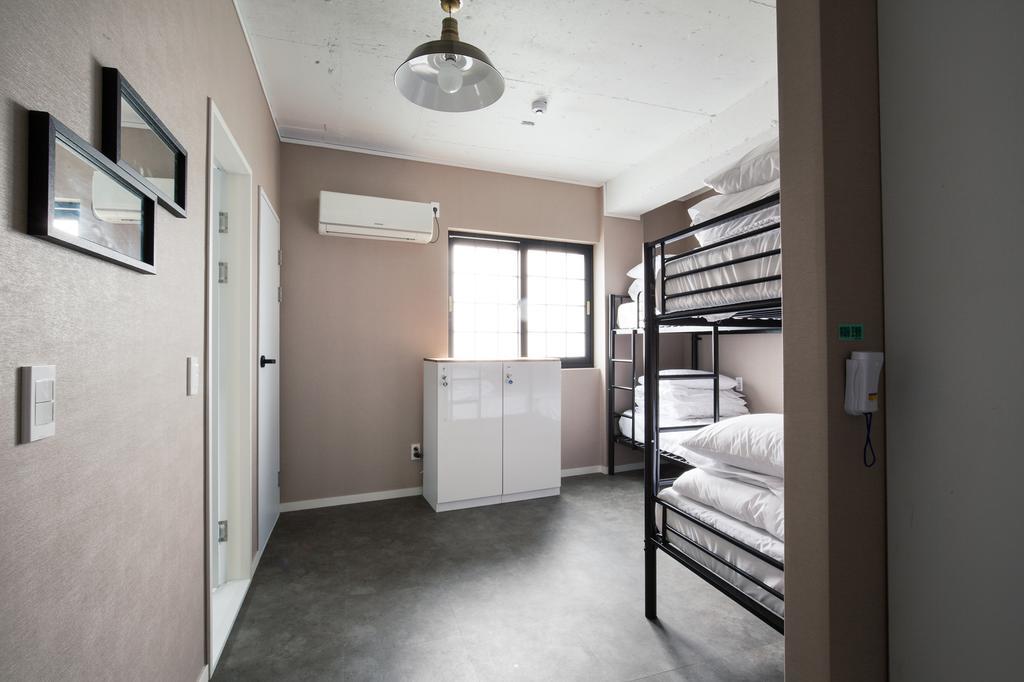 Story In Jeju Guesthouse Εξωτερικό φωτογραφία